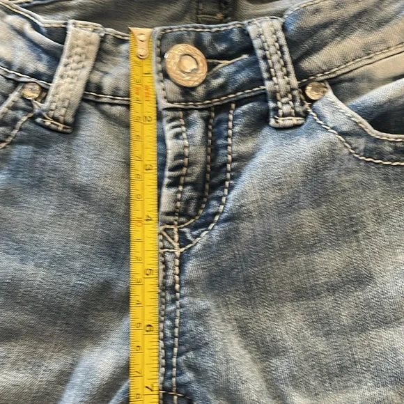 Day trip Lynx skinny jeans 25R from Buckle - Picture 9 of 12